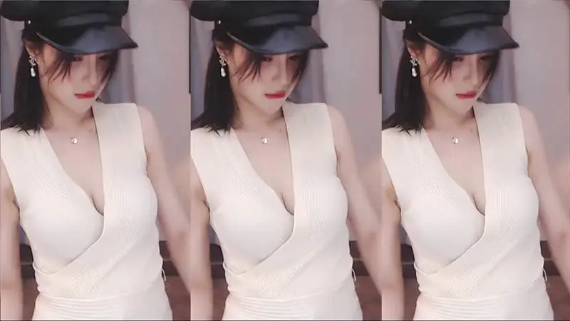 斗鱼主播苏恩Shake Party Train开火车3V热舞写真全集下载