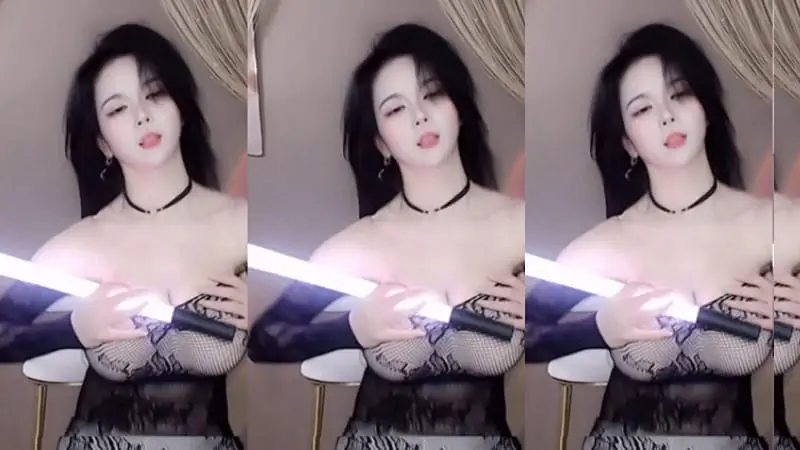 网易CC主播温凉透视热舞定制资源下载 2部合集 网易CC主播温凉透视热舞定制资源下载 2部合集